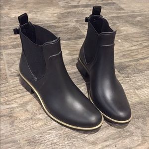 Kate spade Chelsea rain boots
