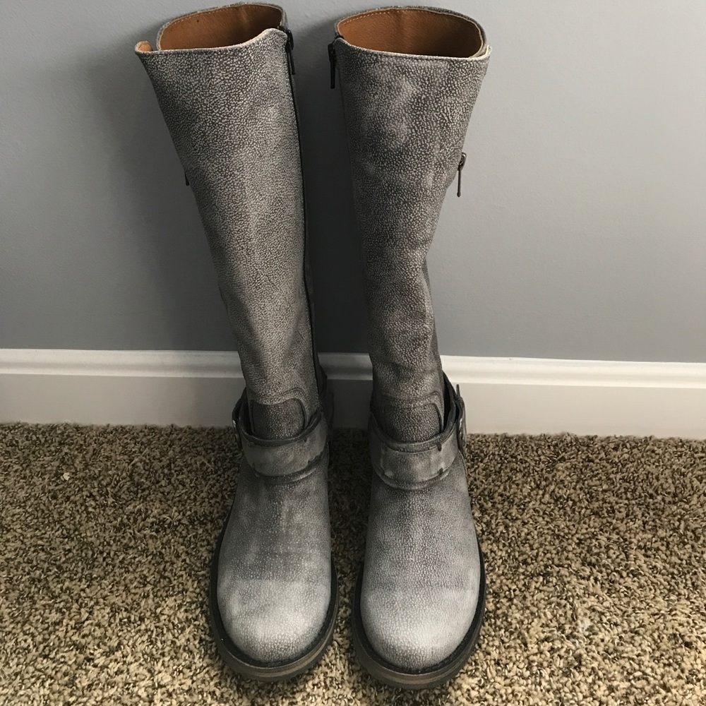 NEVER BEEN WORN grey ridding boots