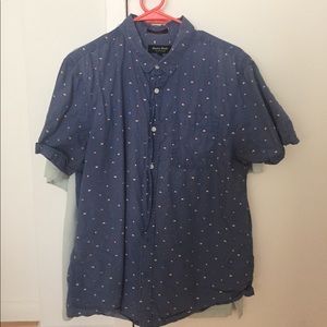Short sleeve button down. Great for a boys day!