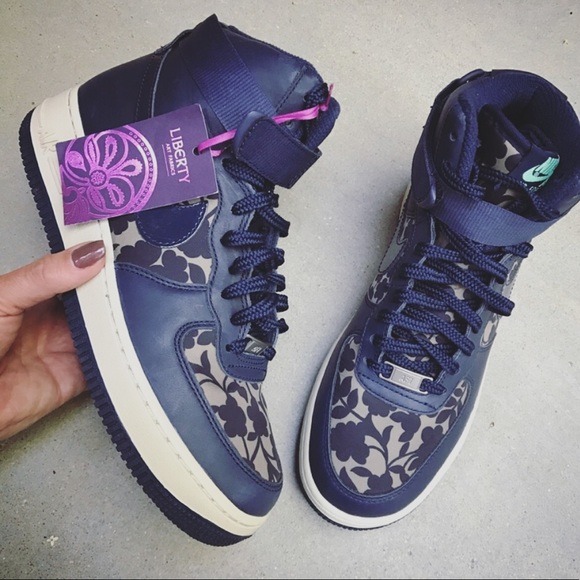 nike air force 1 liberty