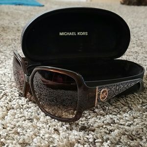 Michael Kors Zuma Sunglasses