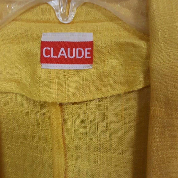 Blazer - Picture 3 of 4