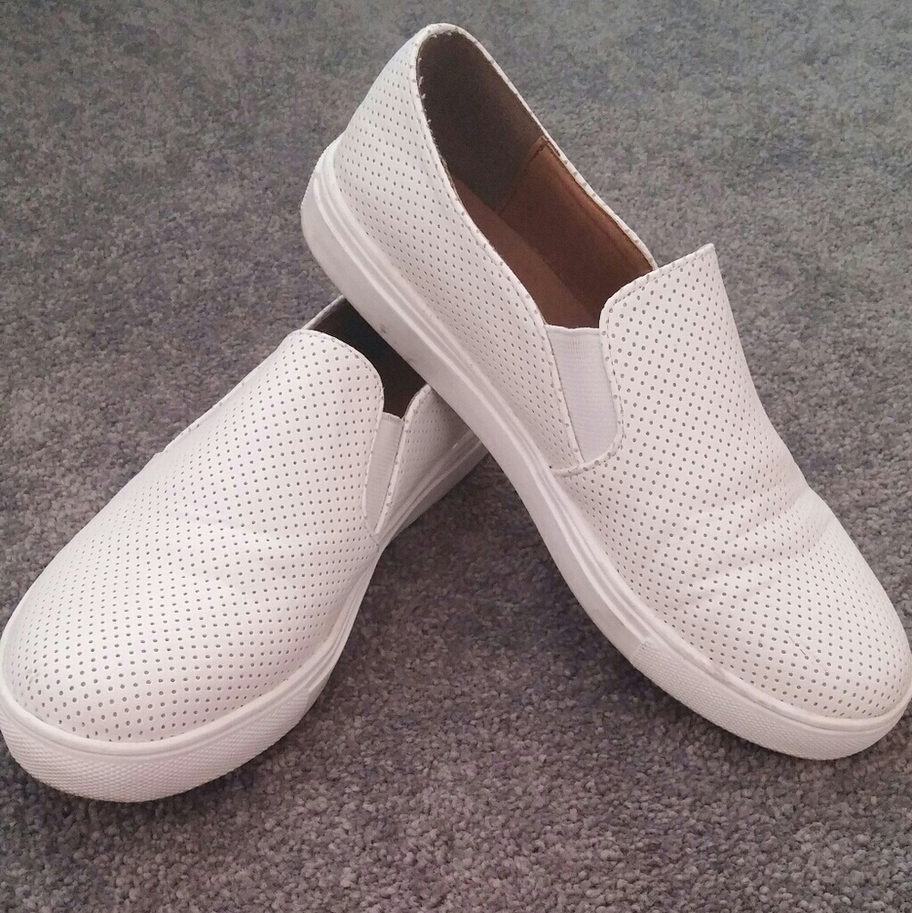 Francesa brand shoes