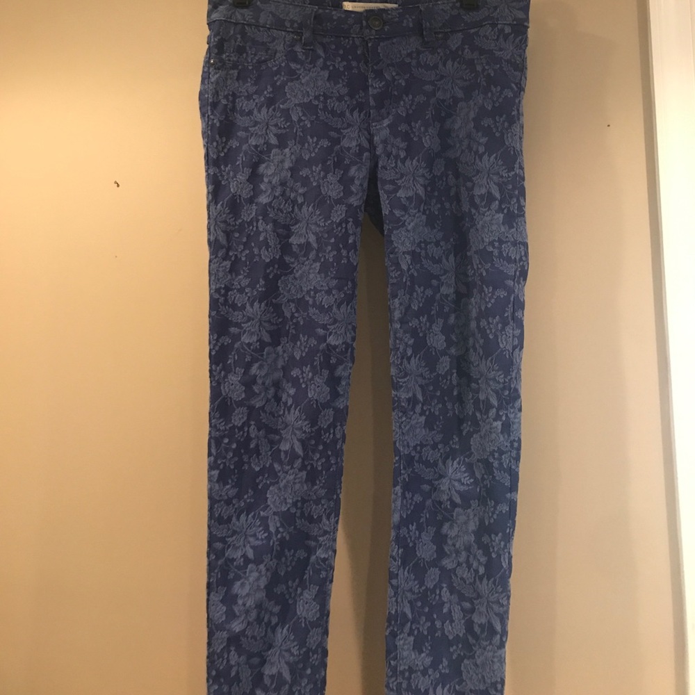 Lauren Conrad stretchy flower print pants