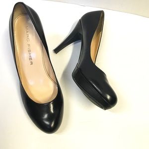Marc Fisher almond toe leather pumps