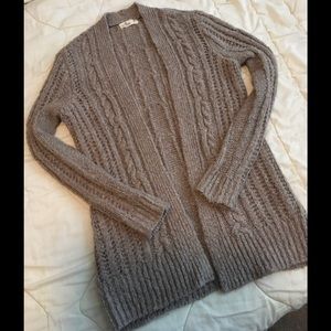 🍁Hollister Cardigan