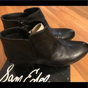 NIB SAM EDELMAN PETTY black 9.5.