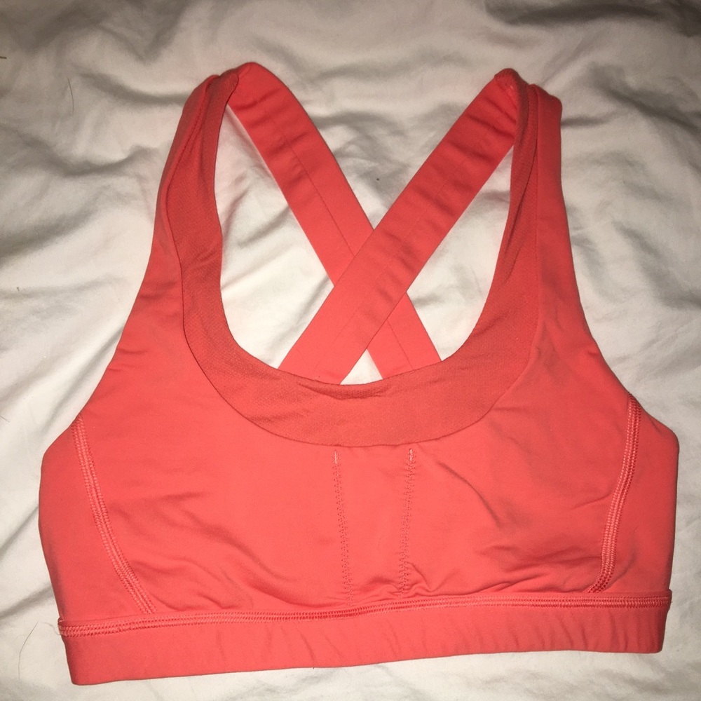 Lululemon Run On sports bra size 6
