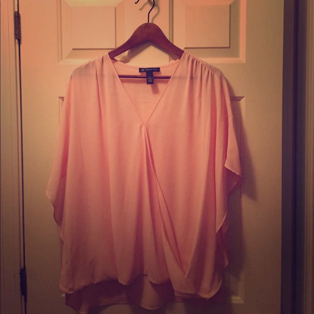 Soft pink flowy top