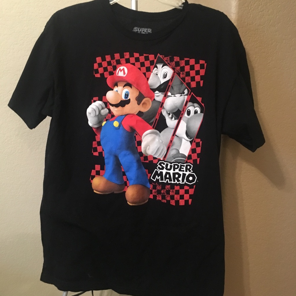 ❌SOLD on Merc ❌Super Mario youth Tshirt