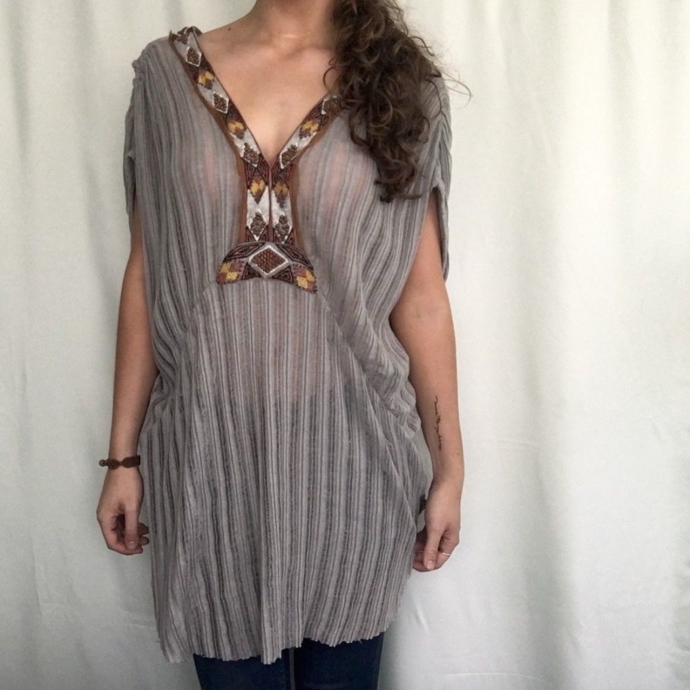 Free People Women's Boho Gray Aztec Top Size M