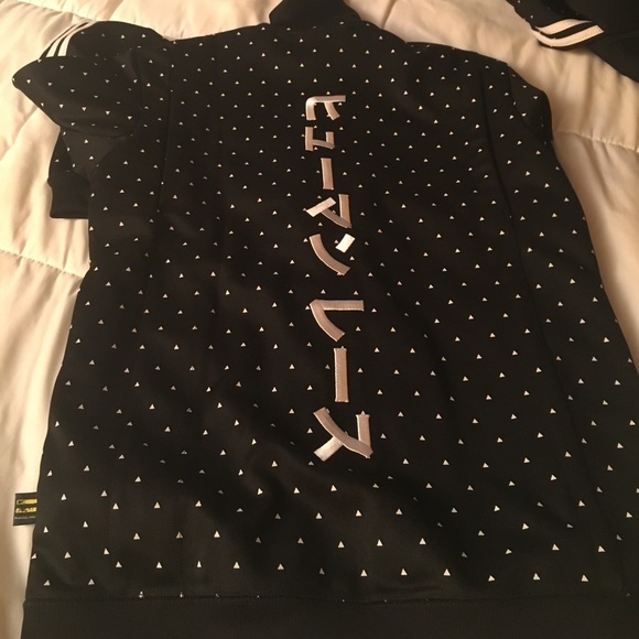 Pharrell Williams adidas jogging suit brand new - Picture 4 of 6