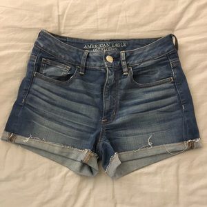 AEO Hi-Rise Shortie