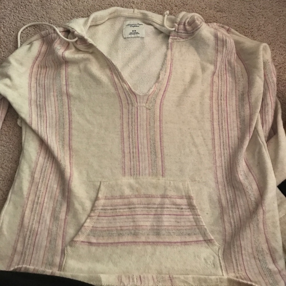 American eagle sweater shirt