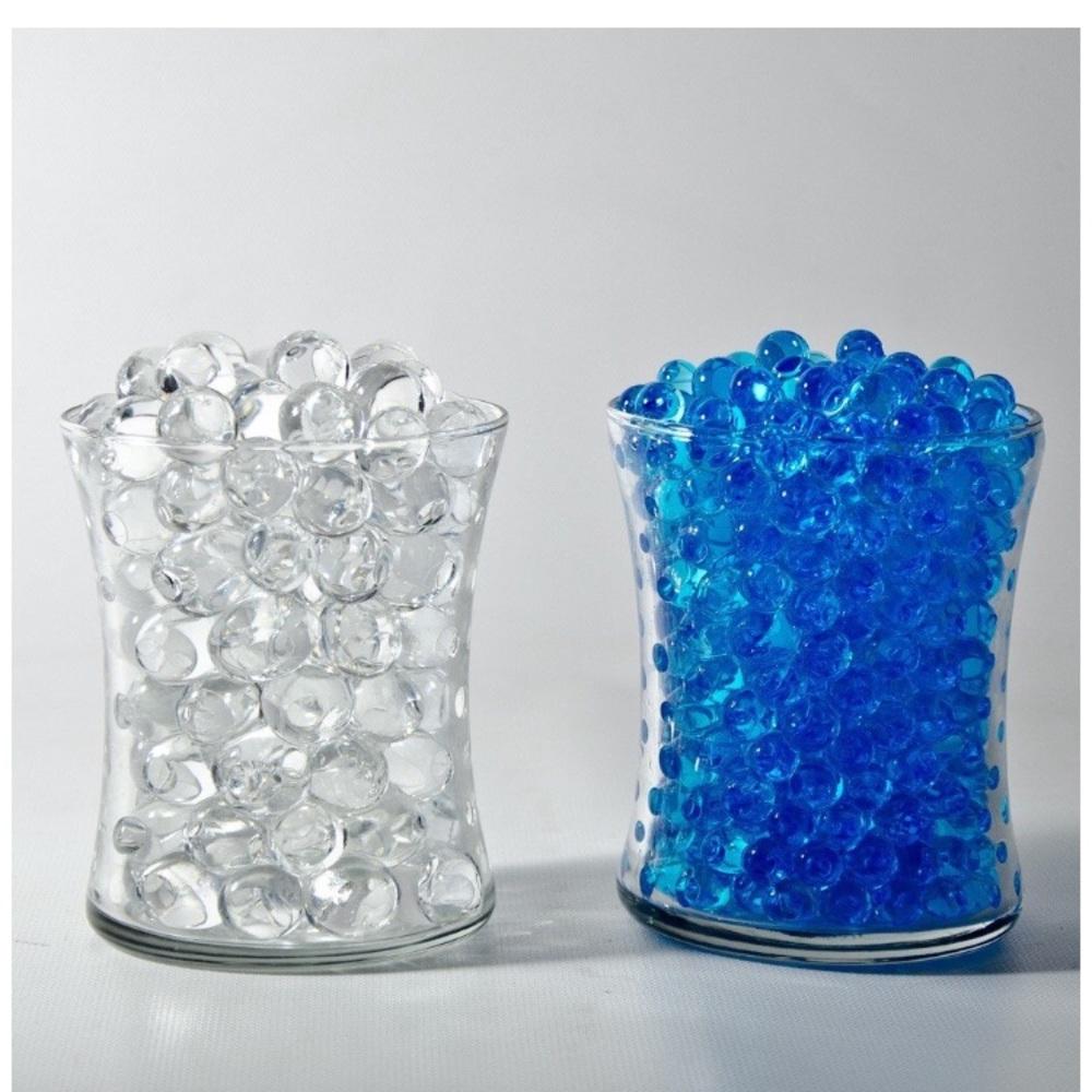 Mint and clear water beads
