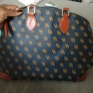 Dooney &bourke