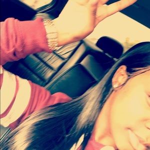 Meet your Posher, Kayla