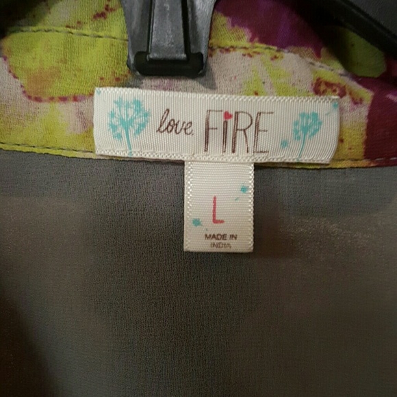 Sheer top - Picture 3 of 6