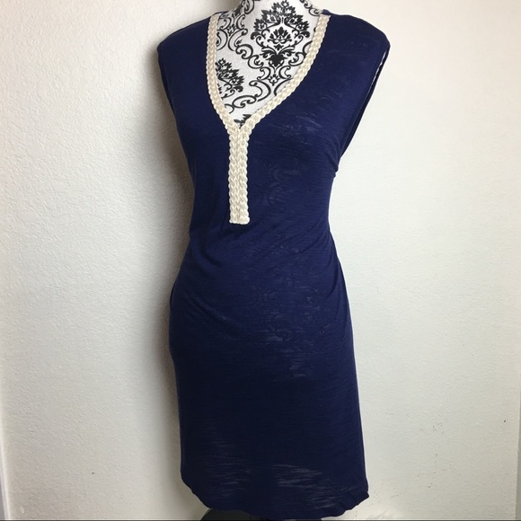 Macy's C&G Navy Tank with Cream Collar - Picture 2 of 3