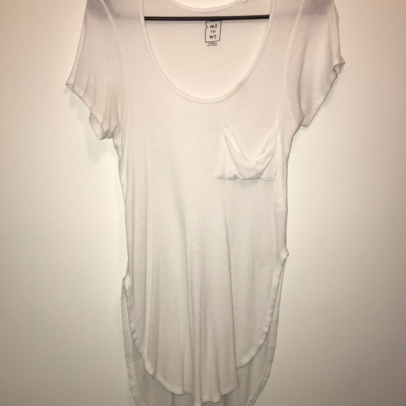 Tops - Picture 2 of 8