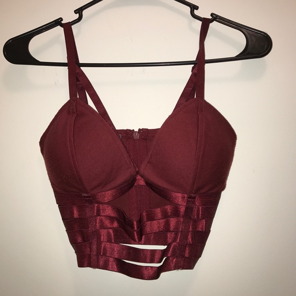 Tops - Picture 5 of 8