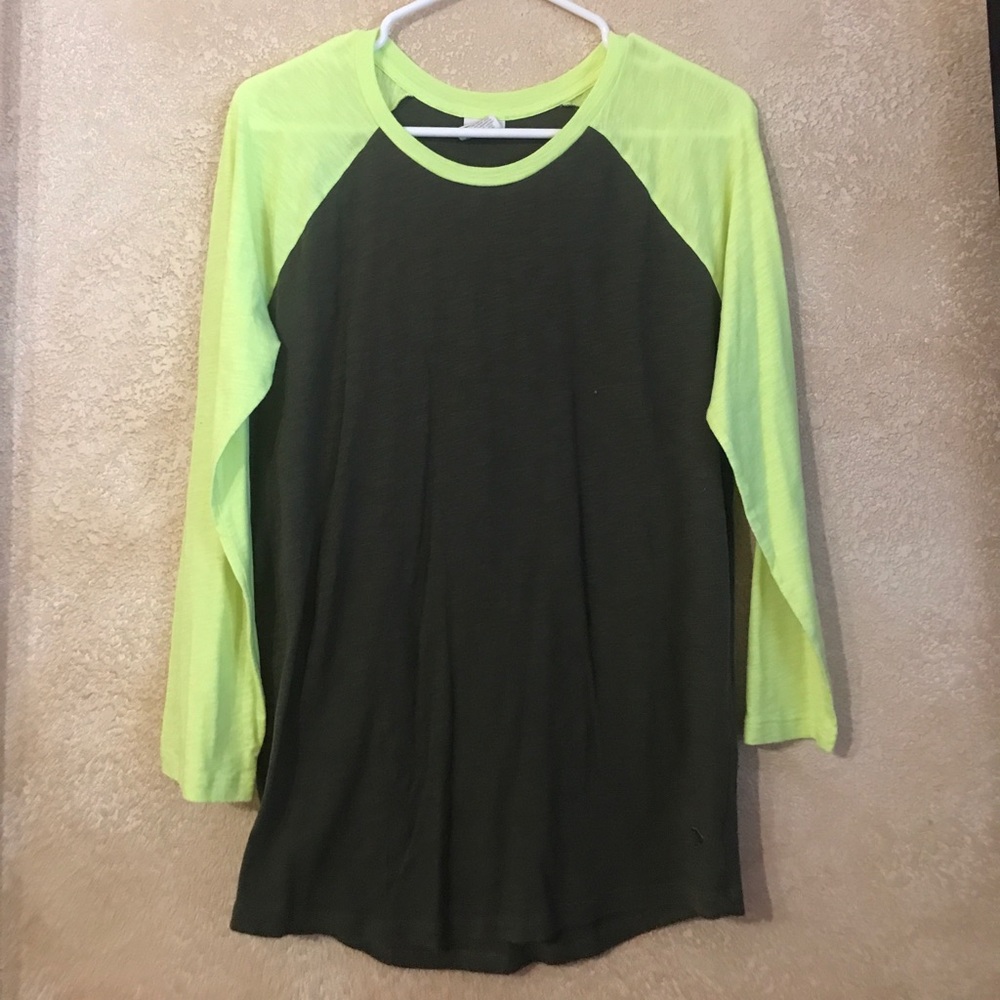 PINK Victoria's Secret baseball tee