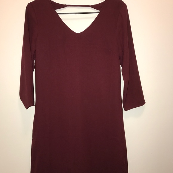 Dresses - Picture 5 of 8