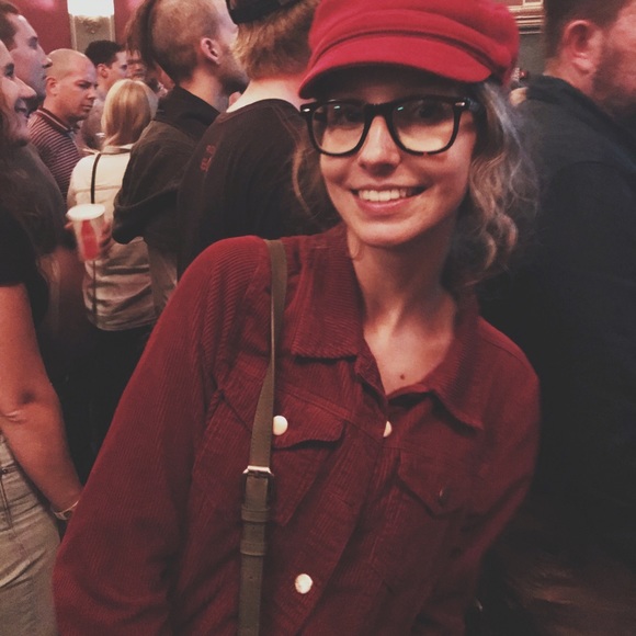 About me 💕 - Picture 2 of 4