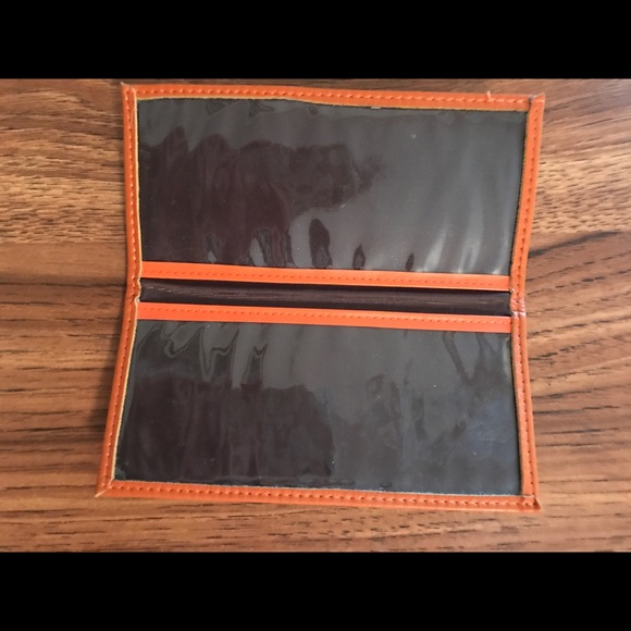 Purse - Picture 2 of 7