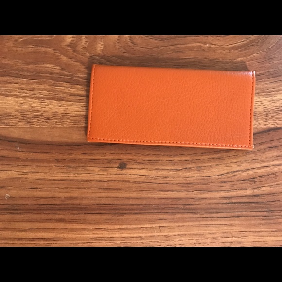 Purse - Picture 3 of 7