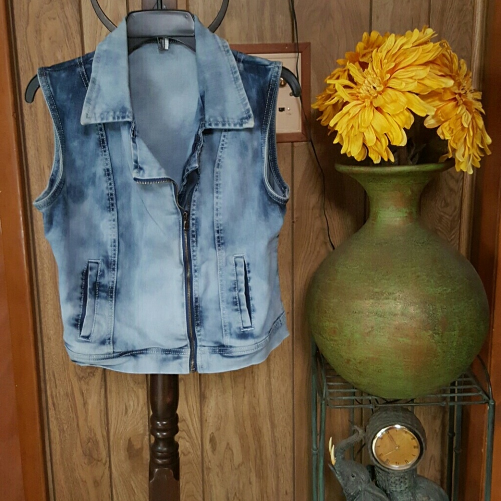 SOLD!!!!! Denim vest