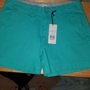 NEW** RED CAMEL TEAL SHORTS