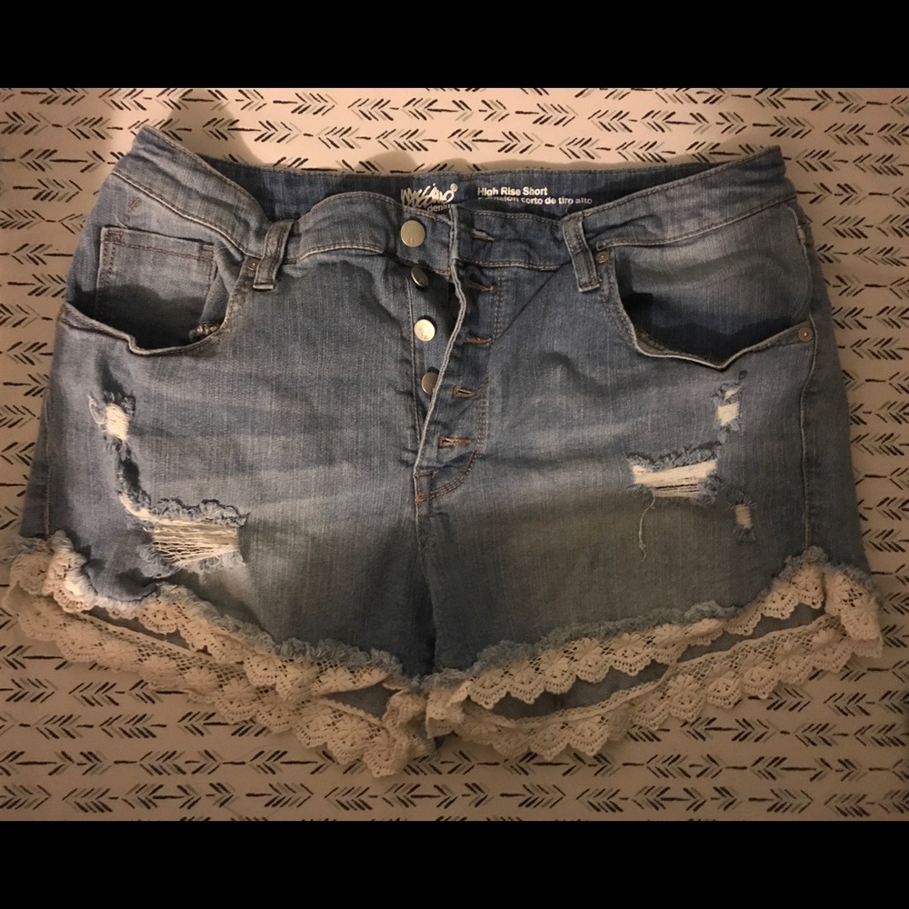 Mossimo High Waist Lace Trimmed Short