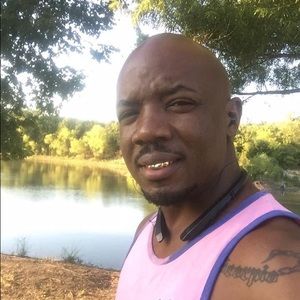 Meet your Posher, Martinez