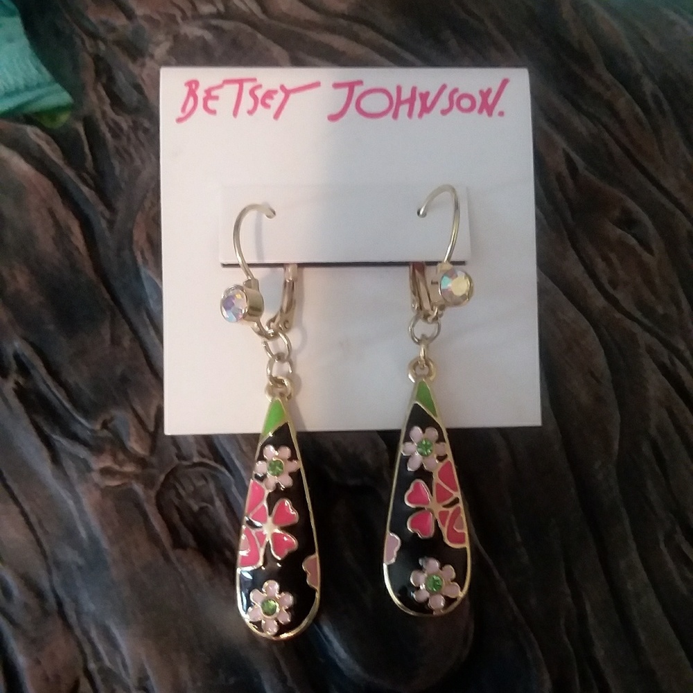 Betsey Johnson enamel black pink drop earrings
