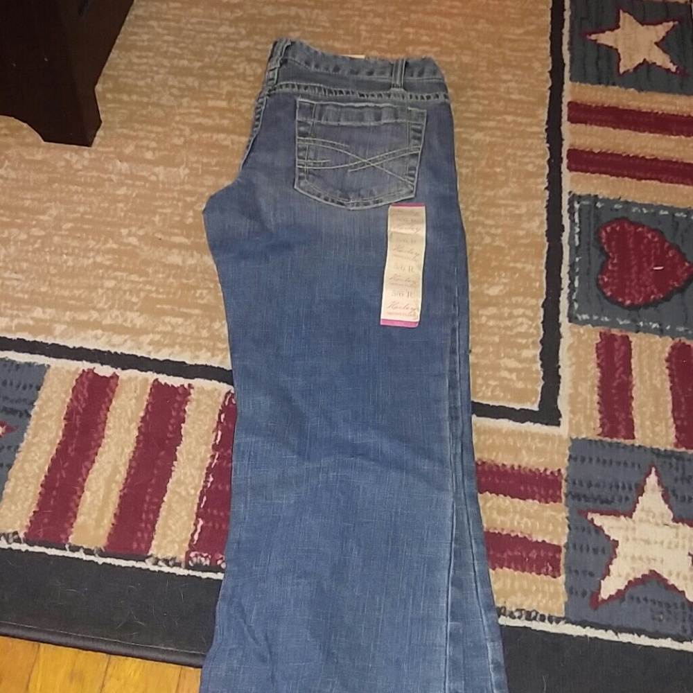 Jeans