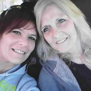 Meet your Posher, Maxine