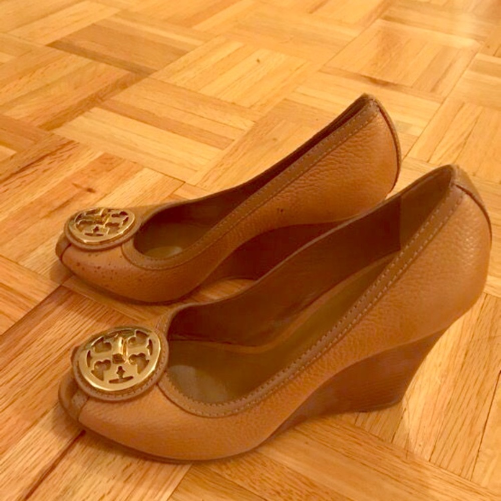 Tory burch wedges
