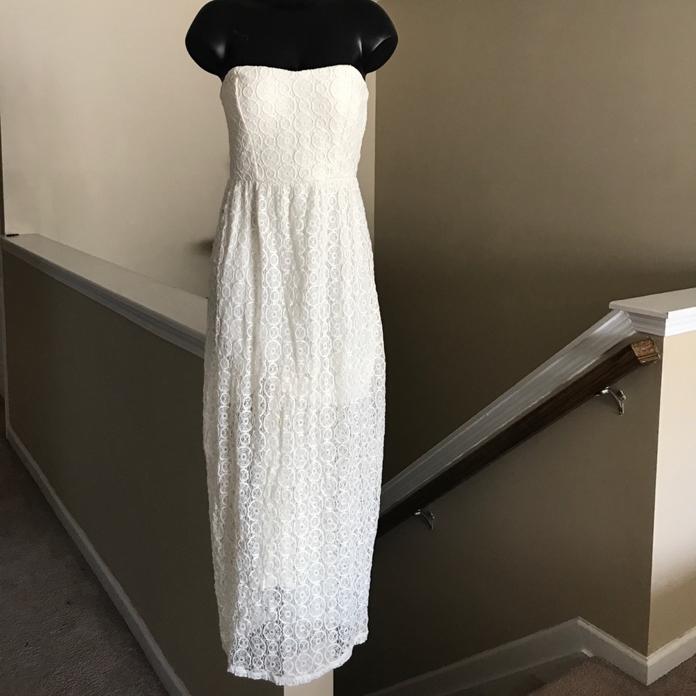 Off-white Strapless Dress