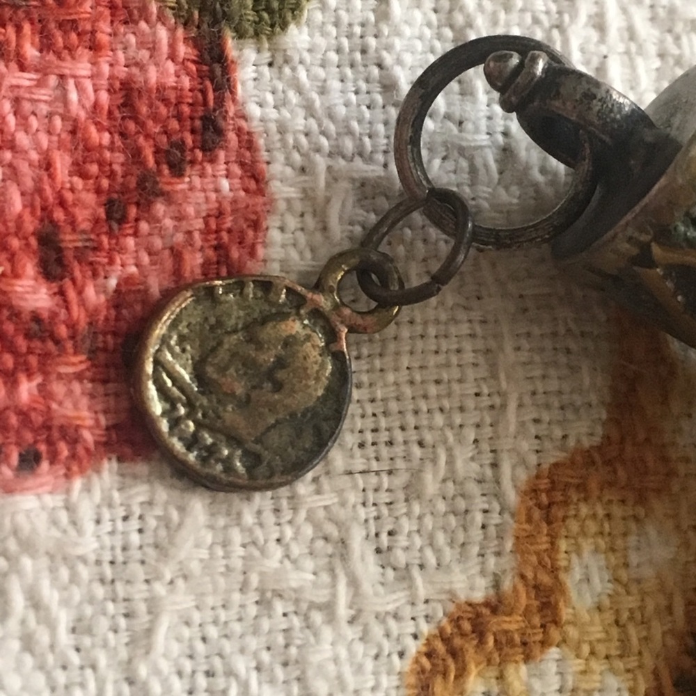 VINTAGE PENDANT - Picture 2 of 4