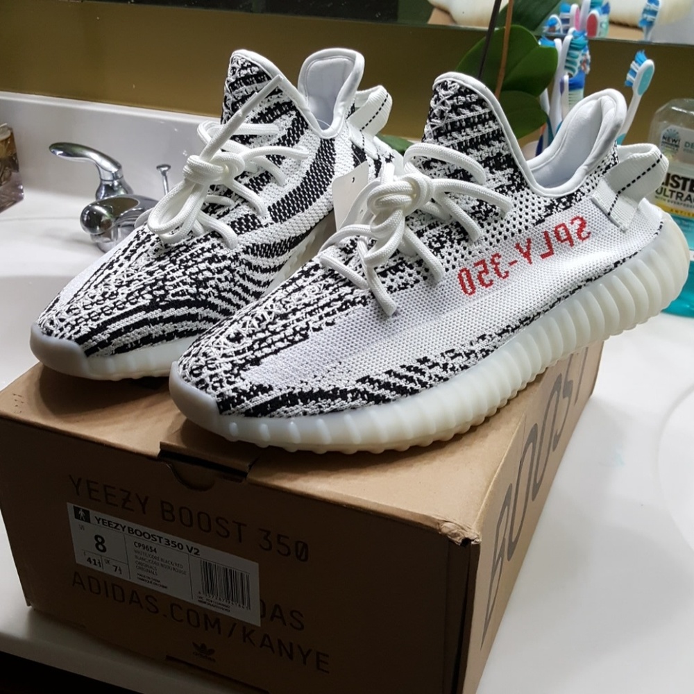 Yeezy v2 350 zebra UA VERSION.