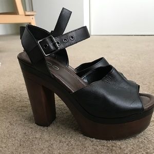 Aldo platform wooden heels