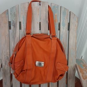 Hobo style shoulder bag