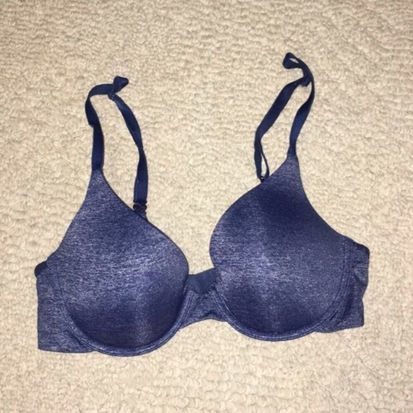 Bundle Victoria's Secret bras (2) - Picture 4 of 7