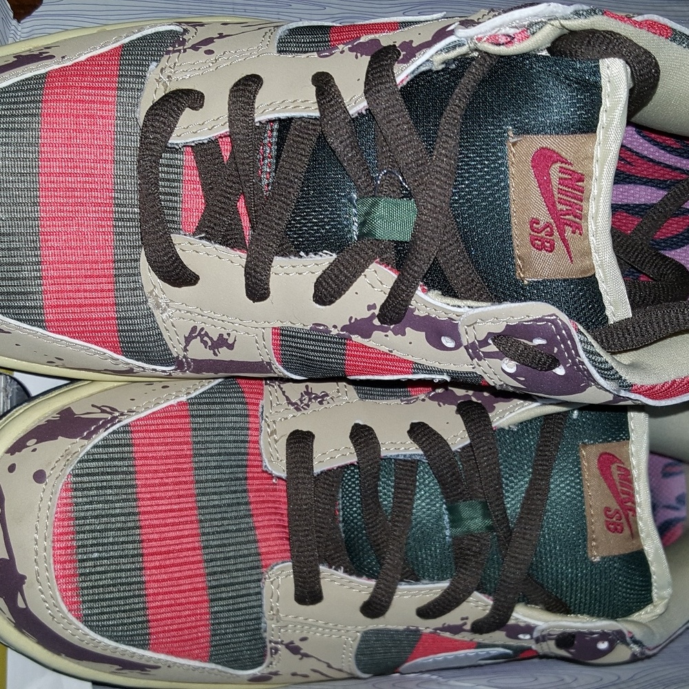 new nike sb freddy kreugers sneaker size 11.5 12