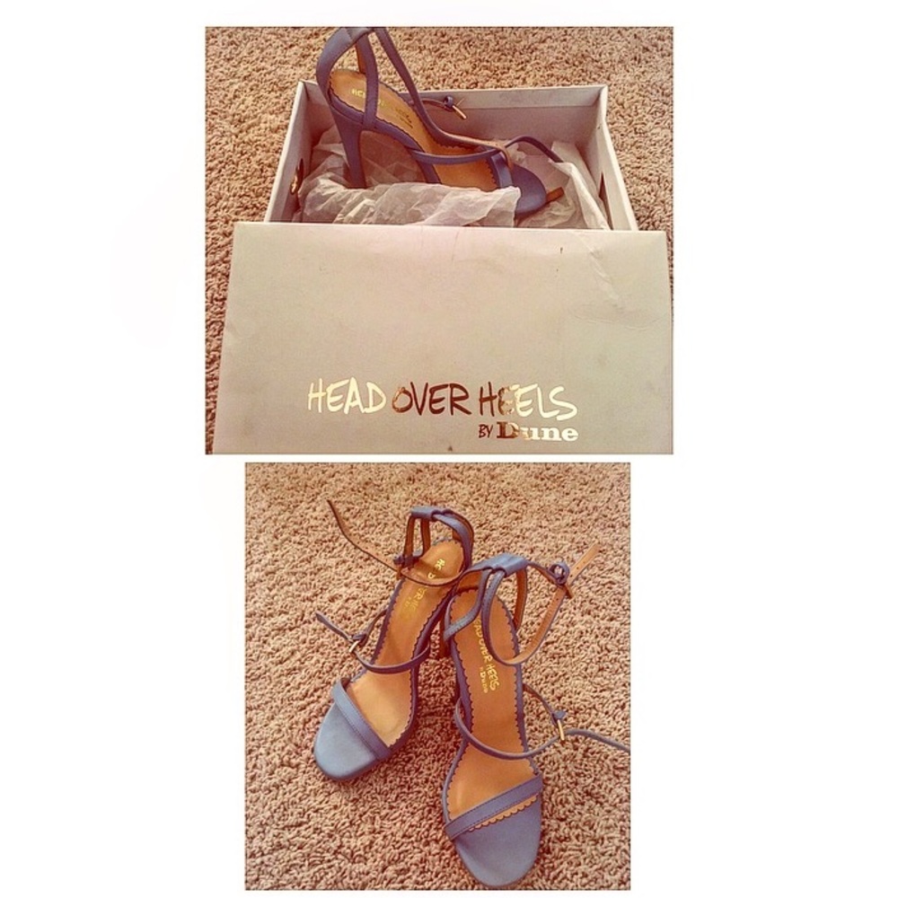 Periwinkle High Heels - Picture 1 of 1