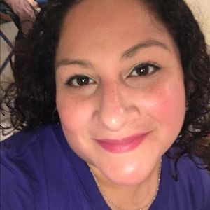 Meet your Posher, Bobbie