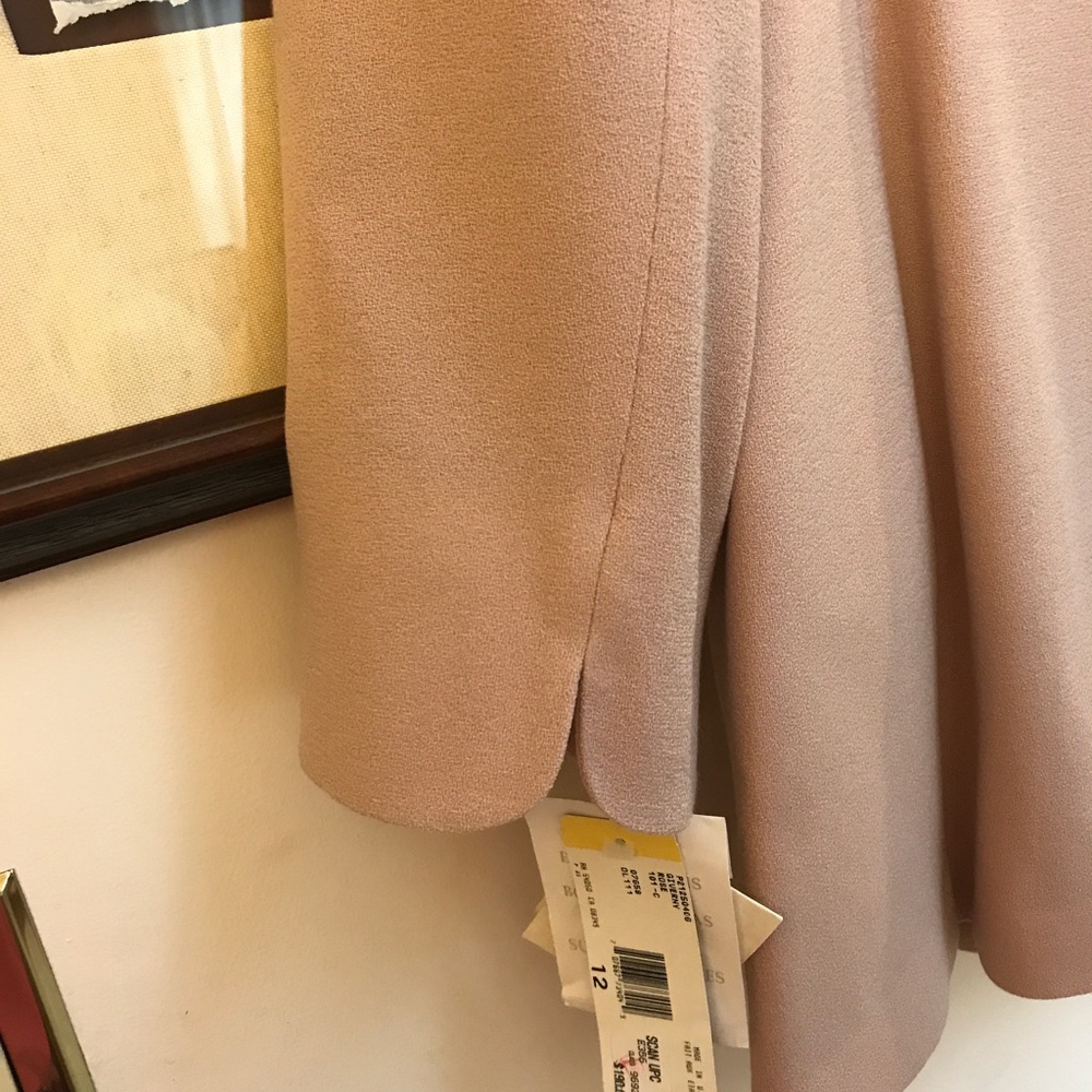 NEW w/tags Jones New York 2pc.  suit 12 - Picture 5 of 8