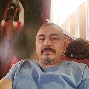 Meet your Posher, Victor