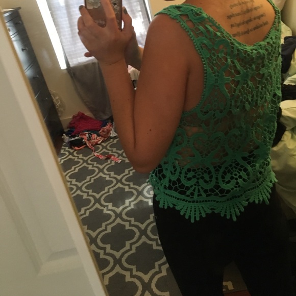 Teal lace tank top - Picture 2 of 2